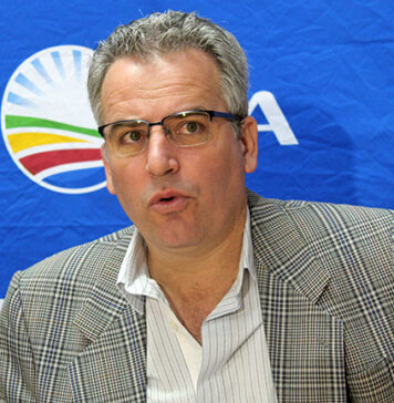 Municipalities fail to pay creditors on time Jacques Smalle of the DA